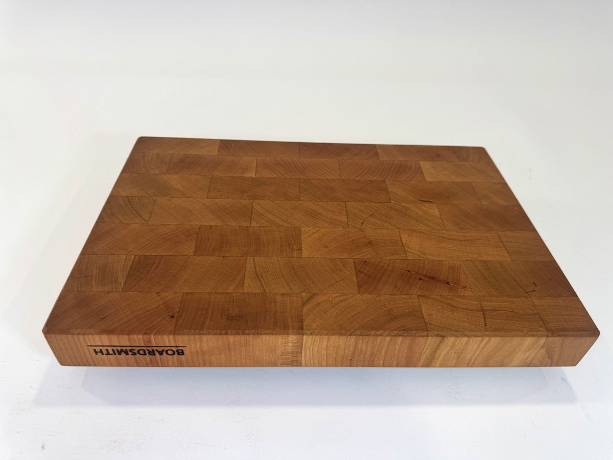 595 Cherry 18 x 12 x 2