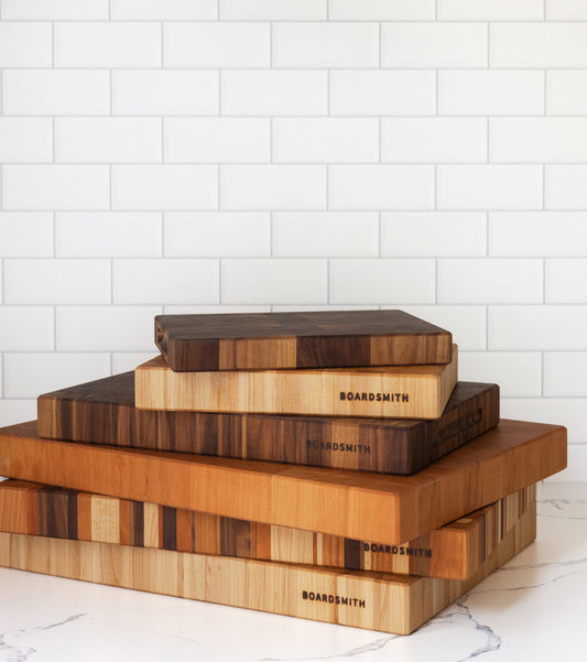 Understanding End-Grain vs. Edge-Grain Cutting Boards Construction and Why It Matters
