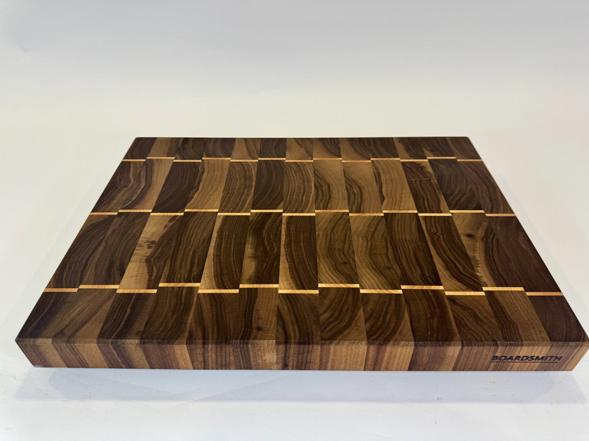 408-1 Walnut Maple Vertical Brick 22 x 16 x 2
