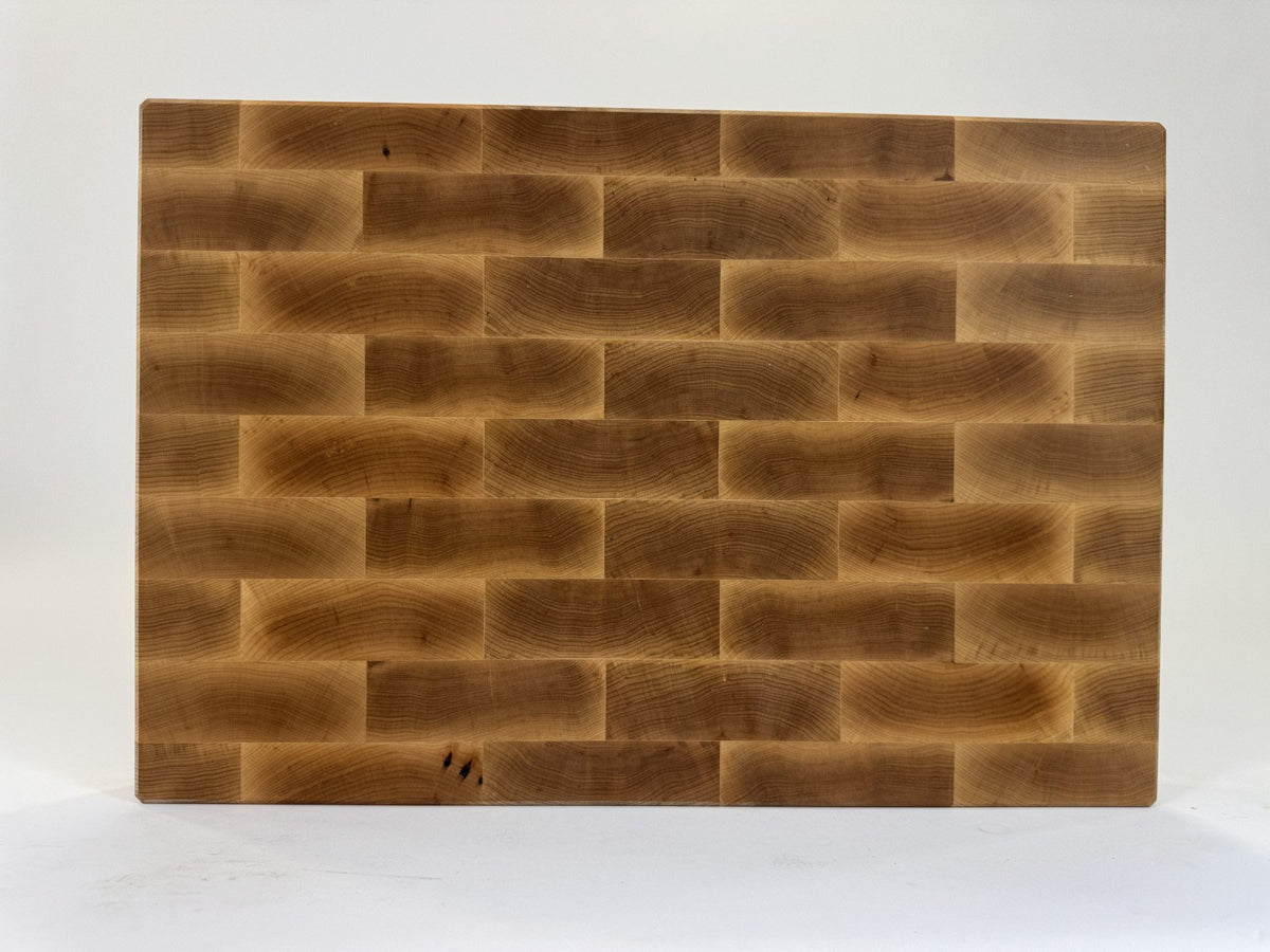 565 Maple 22 x 16 x 2