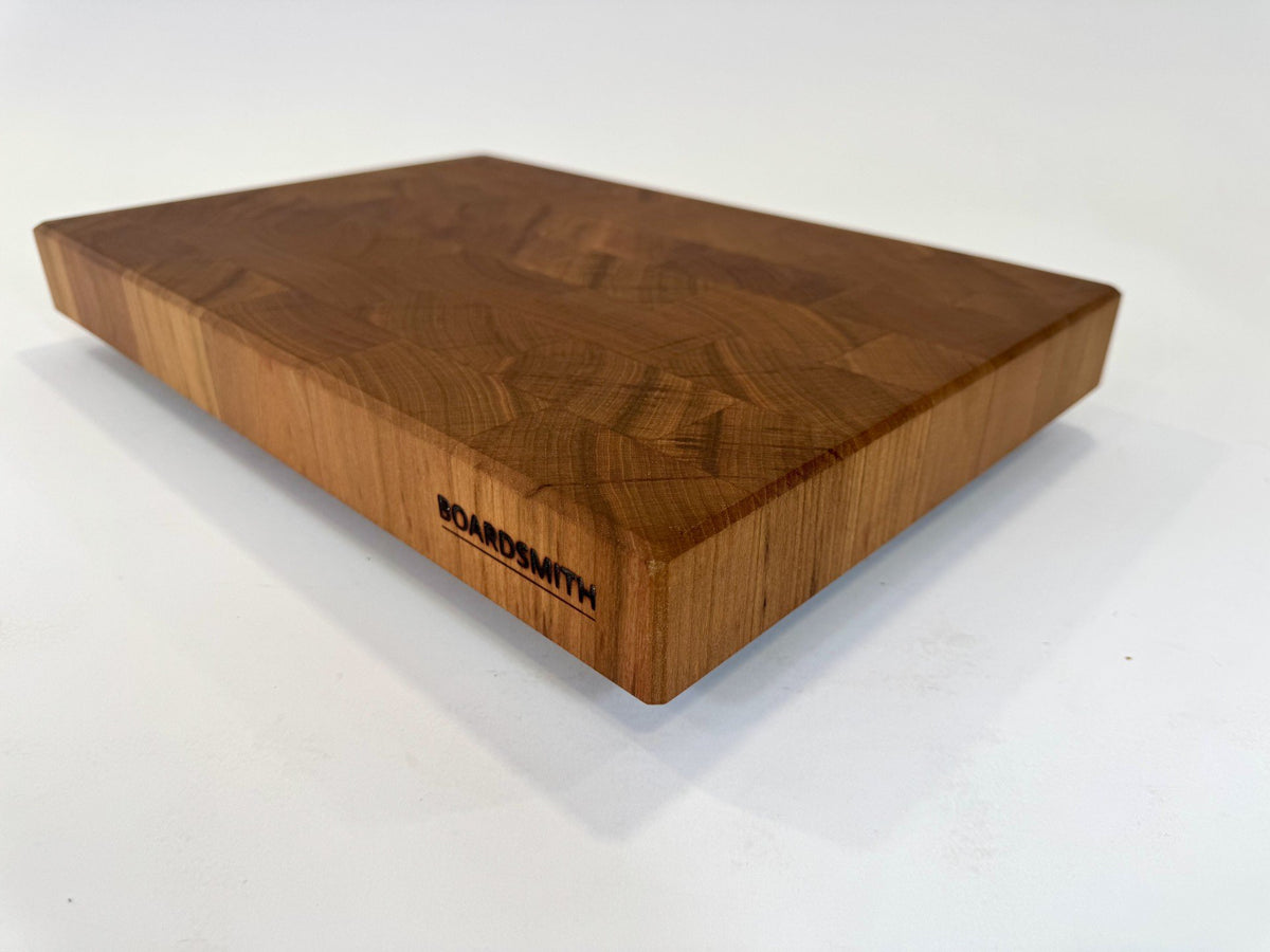593 Cherry 18 x 12 x 2
