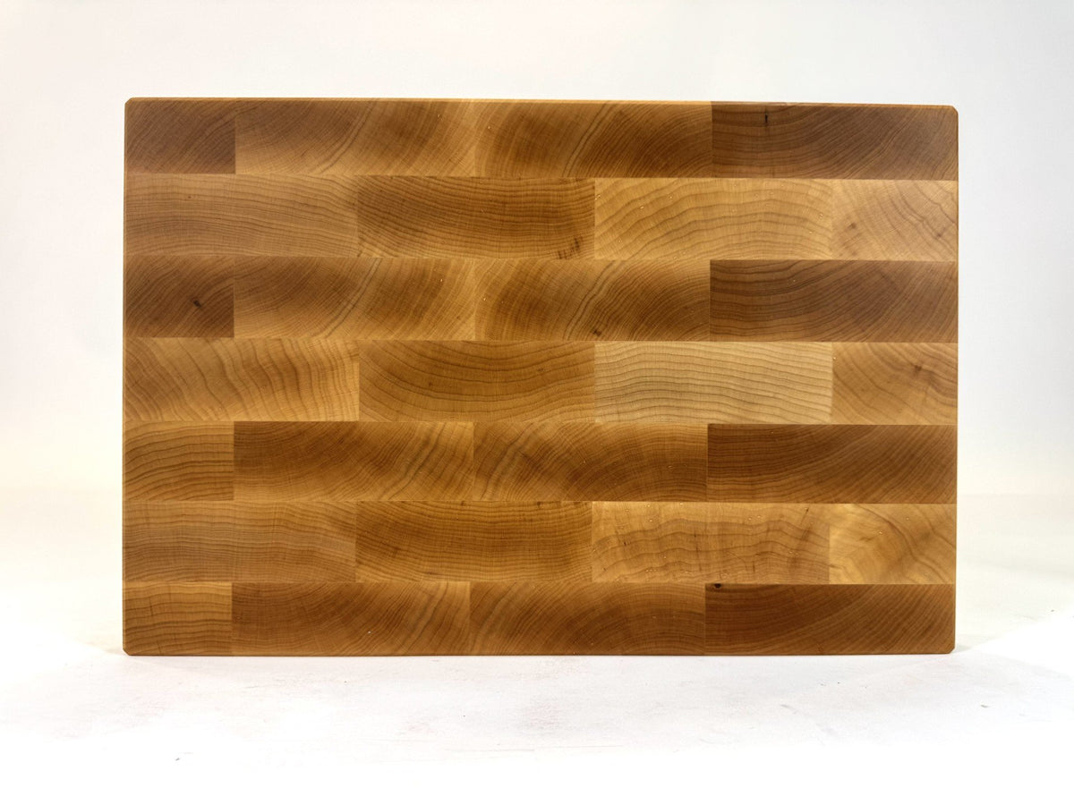 655 Maple 18 x 12 x 2