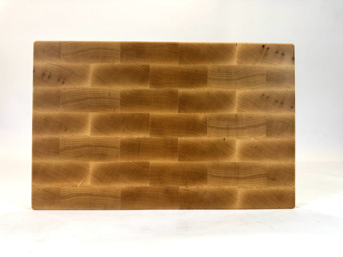 656 Maple 18 x 12 x 2