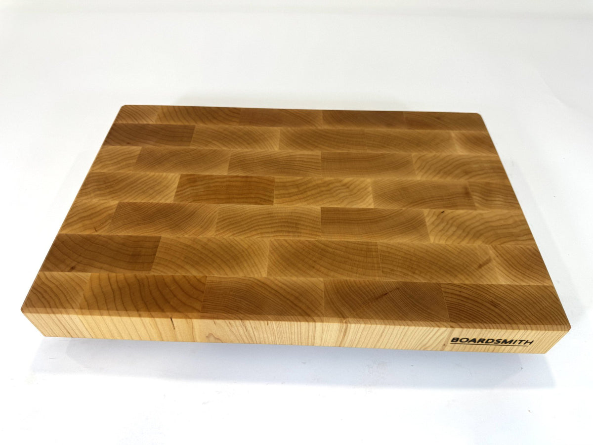 665 Maple 18 x 12 x 2