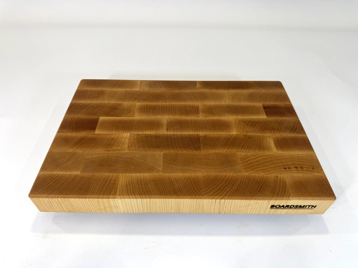 666 Maple 18 x 12 x 2