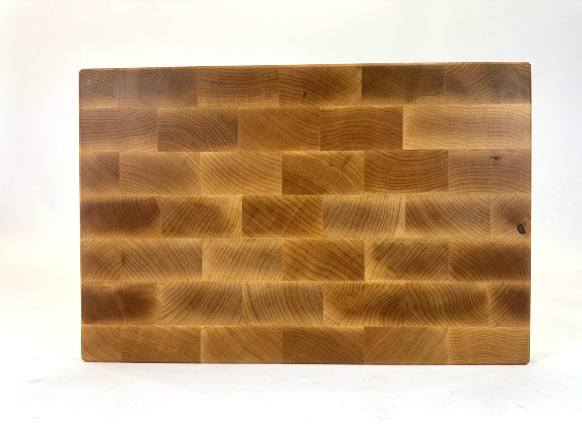 674 Maple 18 x 12 x 2