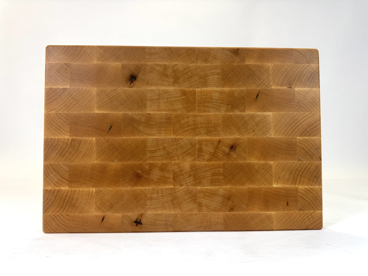 682 Maple 18 x 12 x 2
