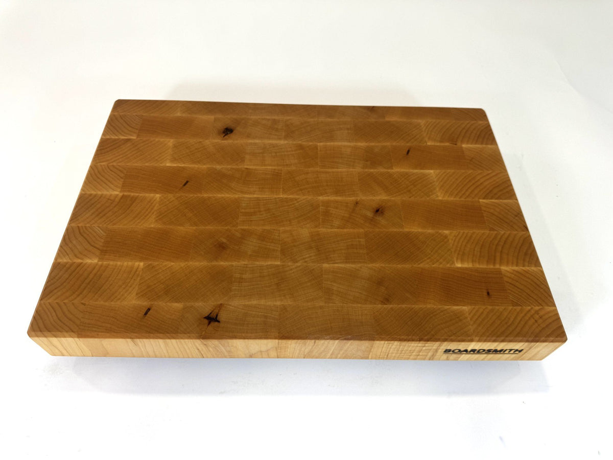 682 Maple 18 x 12 x 2