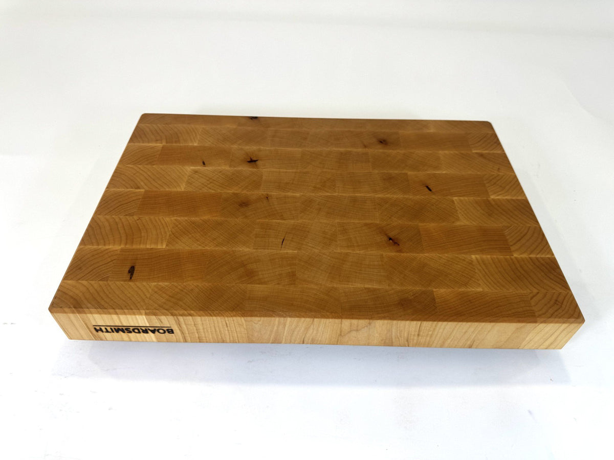 682 Maple 18 x 12 x 2