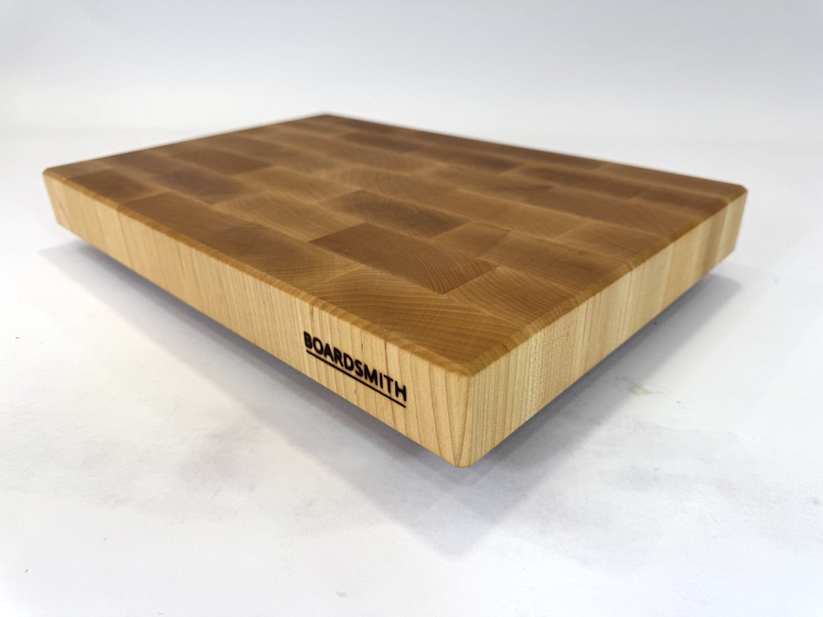 687 Maple 18 x 12 x 2