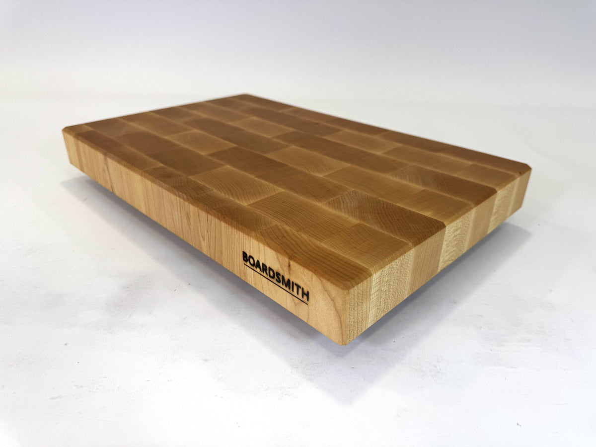 696 Maple 18 x 12 x 2