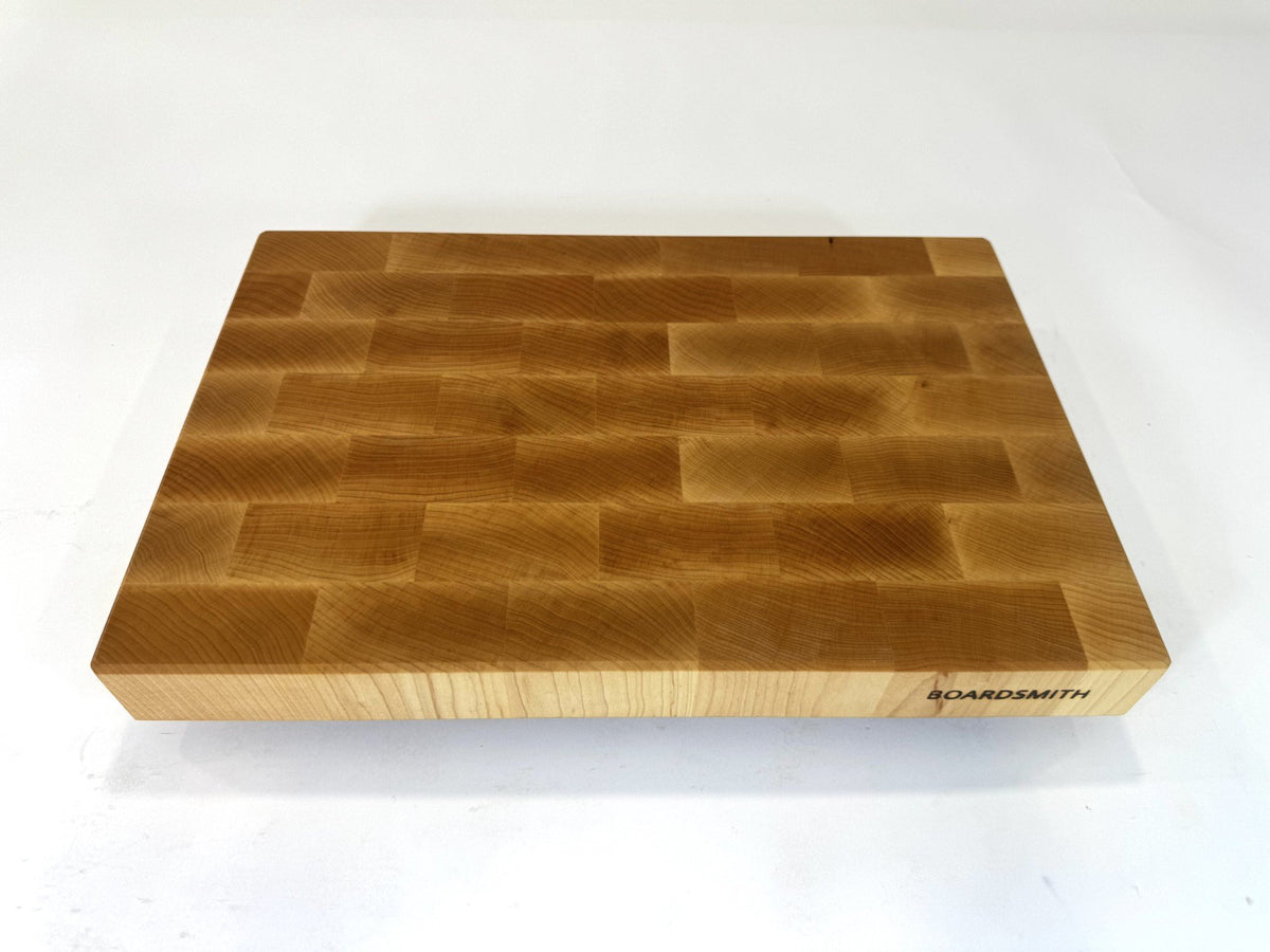 697 Maple 18 x 12 x 2