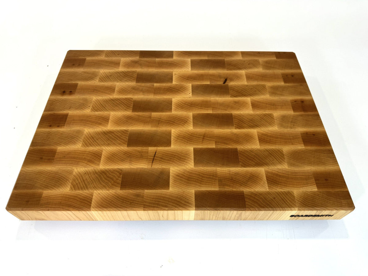 726 Maple 22 x 16 x 2