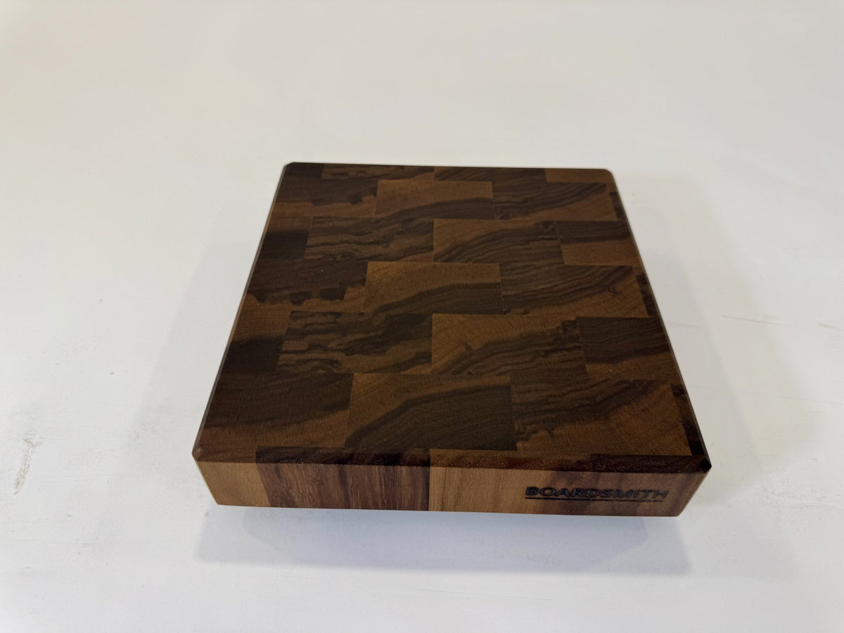 760 Walnut 10 x 10 x 2