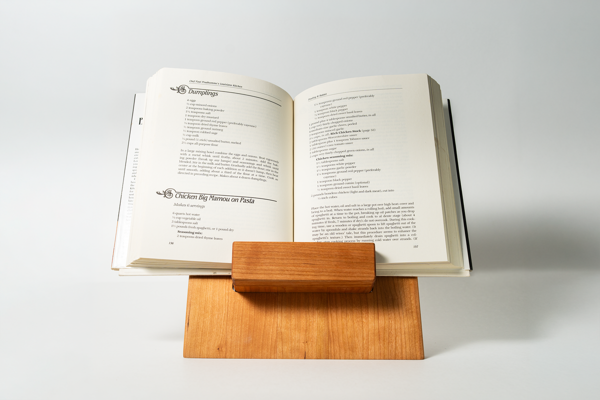 New! Adjustable Cookbook & Cutting Board Stand